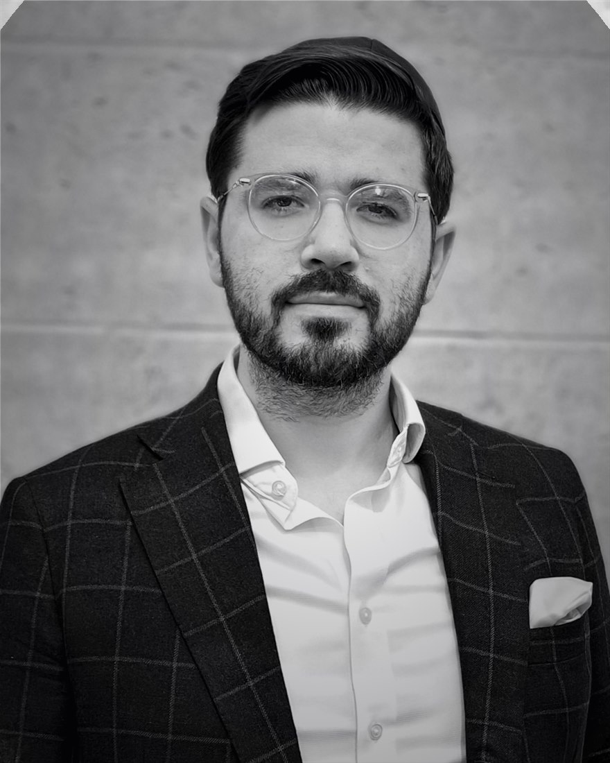 Portrait of David Azerad